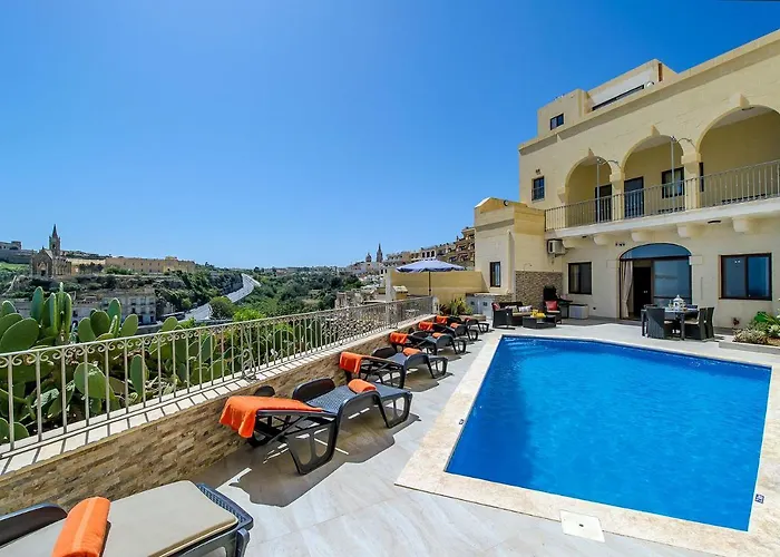 The Harbour Holiday Home